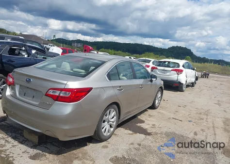 2015 Subaru Legacy 2.5I Premium z USA, uszkodzony, nr VIN 4S3BNBH62F3043048